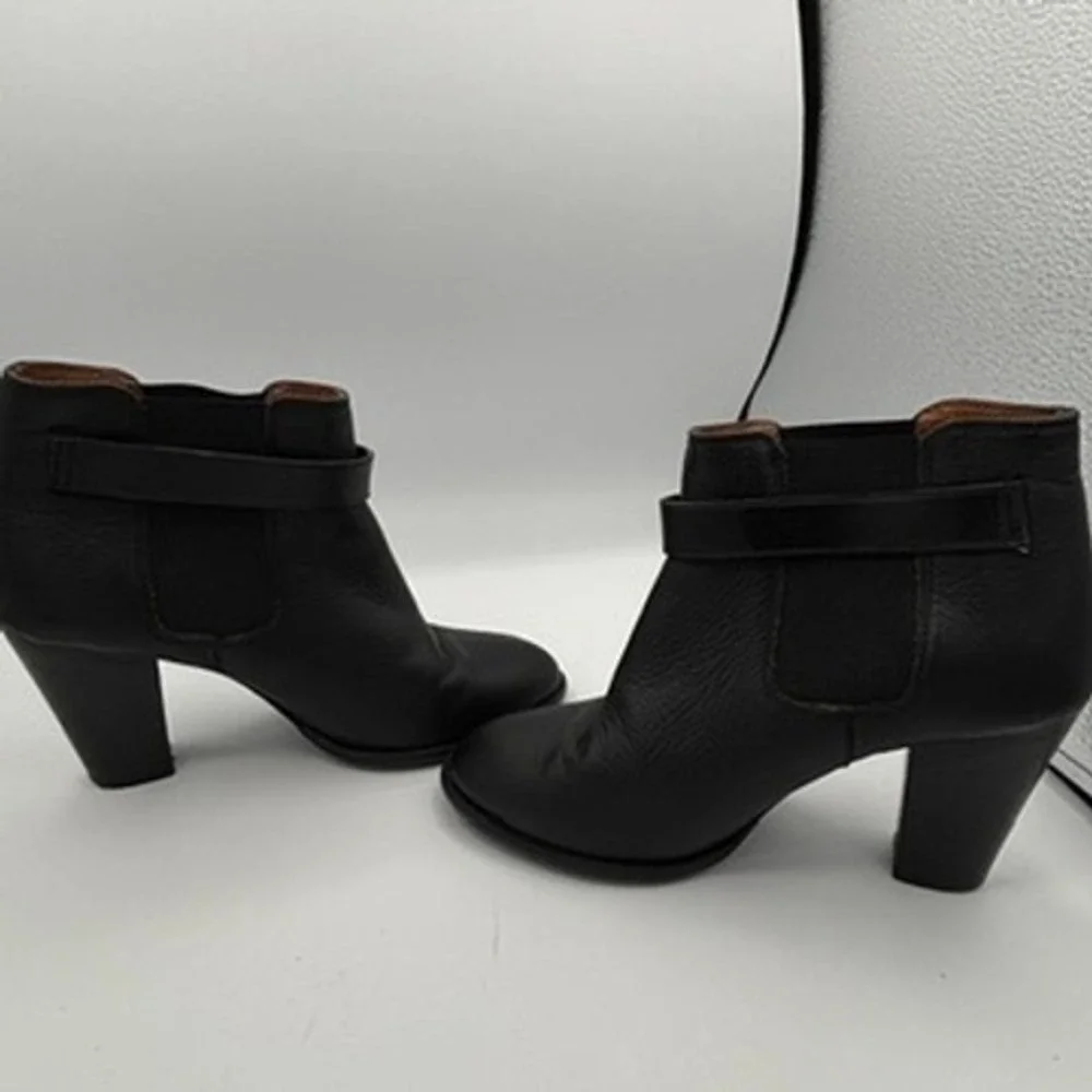 Madewell Ankle Boots Women Sz 8 Black Leather Buckle Heel Booties 07952 - Picture 9 of 10